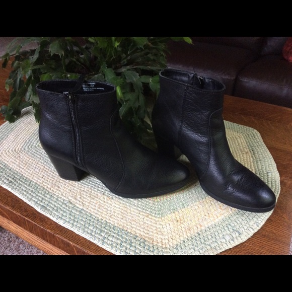 G.H. Bass & Co. Shoes - G.H. Bass & Co. Leather Boots